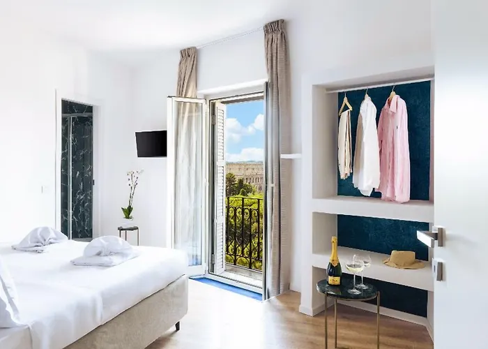 בית הארחה Elysium Colosseo 4*