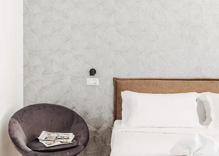 Elysium Colosseo בית הארחה